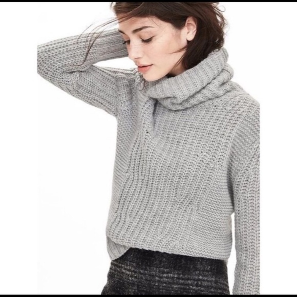 Banana Republic chunky knit winter sweater - Picture 8 of 8